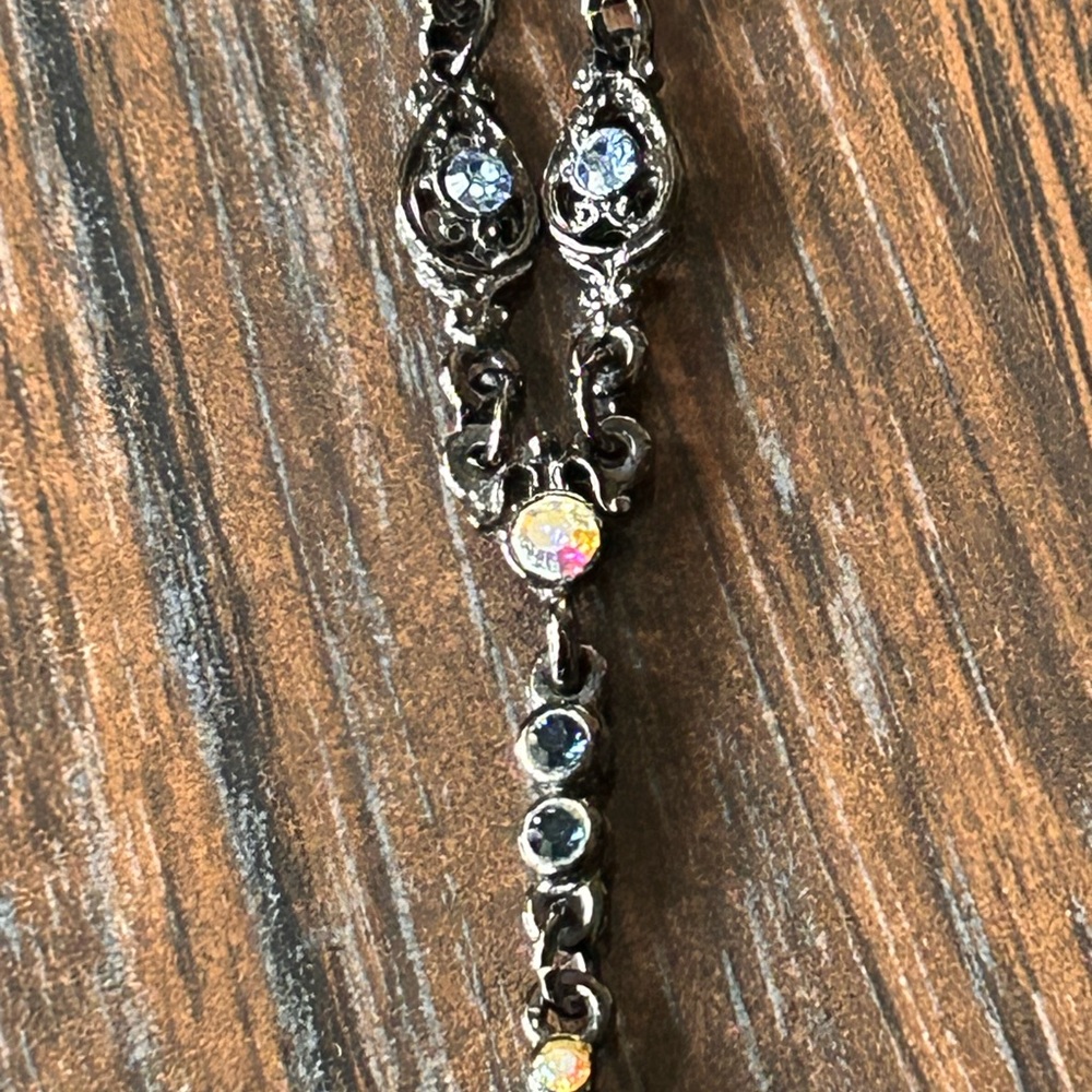 1928 brand necklaces blue & Purple Crystals gunmetal hardware - Picture 9 of 17